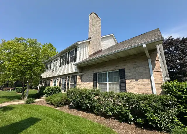 Property at 1443 Laurel Oaks Dr, Streamwood, IL, 60107, 4 beds, 2.5 baths, [object Object]