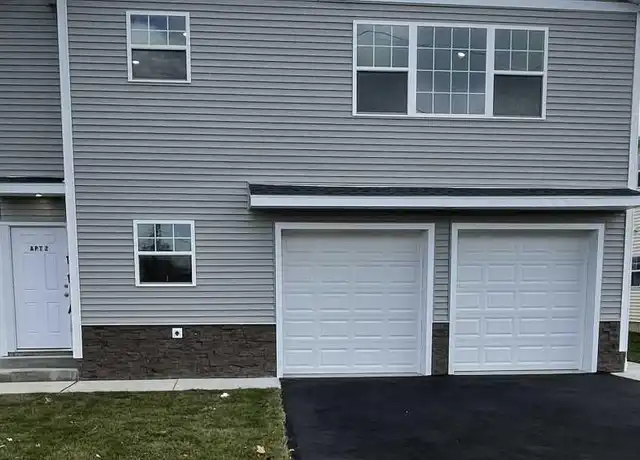 Property at 2 Rossi Ct Unit 2, South Hackensack, NJ, 07606, 3 beds, 2 baths, [object Object]