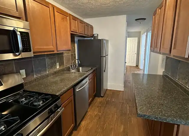 Property at 603 S 31st St Unit 603-1, Omaha, NE, 68105, 1 bed, 1 bath, [object Object]