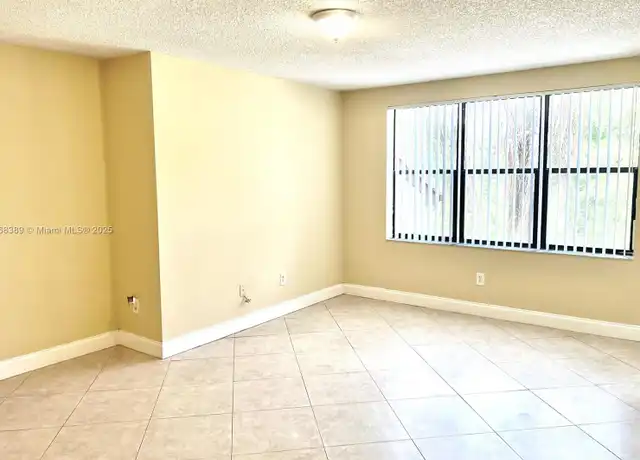 Property at 4561 W McNab Rd #16, Pompano Beach, FL, 33069, 2 beds, 1 bath, [object Object]
