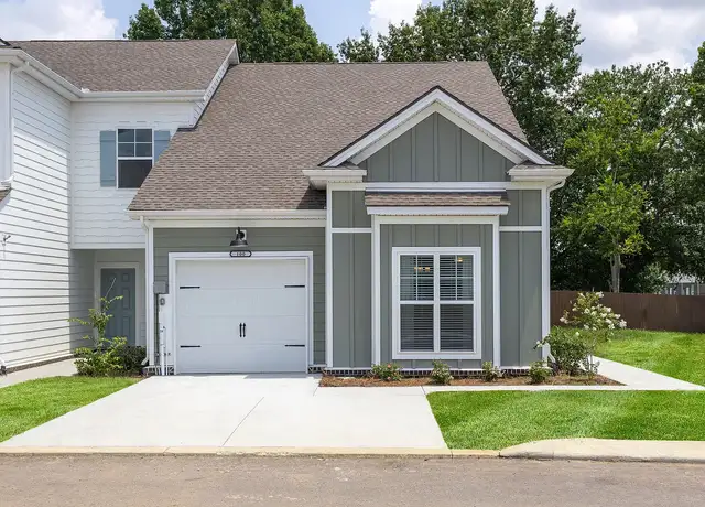Photo of 100 Gaunt Dr, Smyrna, TN 37167