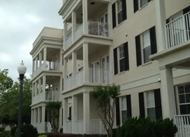 Property at 987 Fern Ave, Orlando, FL, 32814, 2 beds, 2 baths, [object Object]