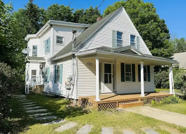 Property at 21 Elliott St Unit 1, Westminster, MA, 01473, 3 beds, 1 bath, [object Object]