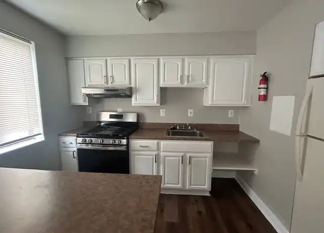 Property at 12 Galveston St SW #302, Washington, DC, 20032, 2 beds, 1 bath, [object Object]