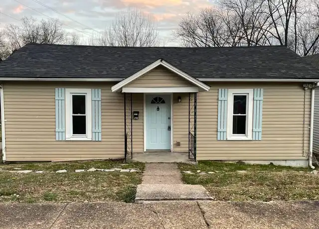 Property at 2432 E Glenwood Ave, Knoxville, TN, 37917, 2 beds, 1.5 baths, [object Object]