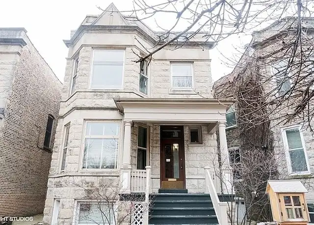 Property at 1231 W Addison St Unit 2, Chicago, IL, 60613, 2 beds, 1 bath, [object Object]