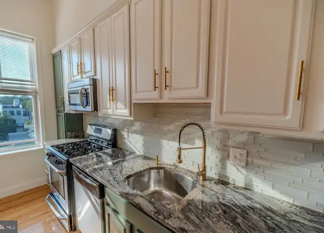 Property at 1629 L St NE #305, Washington, DC, 20002, 1 bed, 1 bath, [object Object]