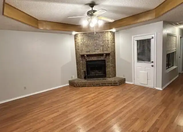 Property at 418 Lochridge Dr, Azle, TX, 76020, 2 beds, 2 baths, [object Object]