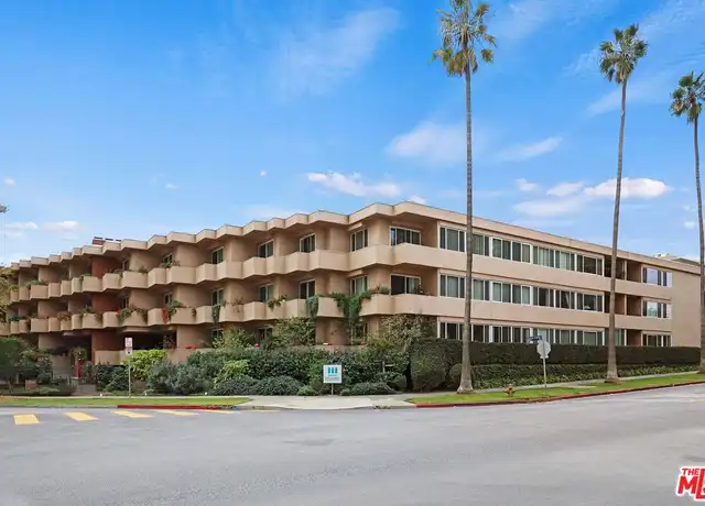 Property at 809 S Gretna Green Way Unit 304, Los Angeles, CA, 90049, 2 beds, 2 baths, [object Object]