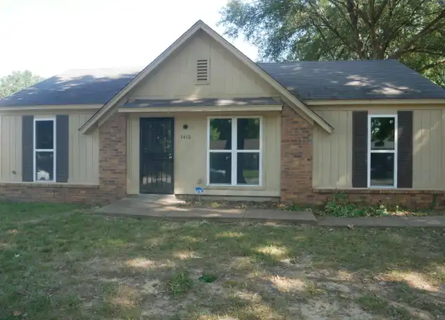 Property at 3410 Greenway Dr, Horn Lake, MS, 38637, 3 beds, 2 baths, [object Object]