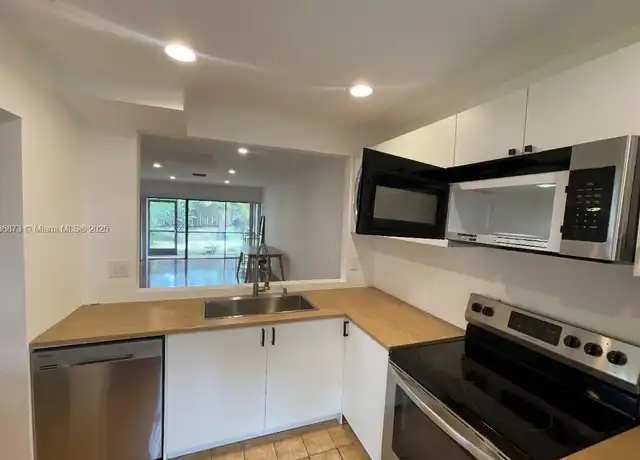 Property at 1740 NW 4th Ave, Boca Raton, FL, 33432, 2 beds, 2.5 baths, [object Object]