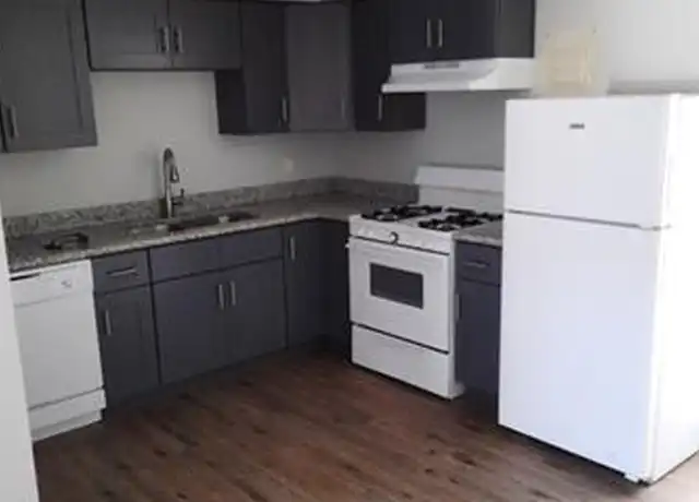Property at 1011 Vine St Unit 1-24, Weatherford, TX, 76086, 2 beds, 1 bath, [object Object]