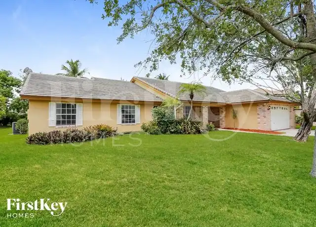 Property at 19340 NW 8th St, Pembroke Pines, FL, 33029, 4 beds, 2.5 baths, [object Object]