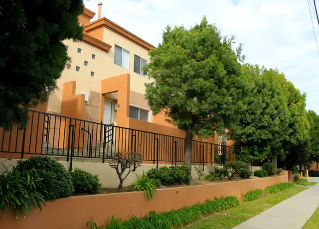 Property at 14707 Nordhoff St Unit 154, Panorama City, CA, 91402, 2 beds, 2.5 baths, [object Object]