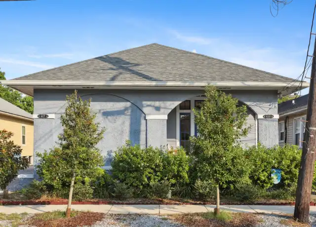 Property at 615 S Hennessey St, New Orleans, LA, 70119, 3 beds, 1 bath, [object Object]