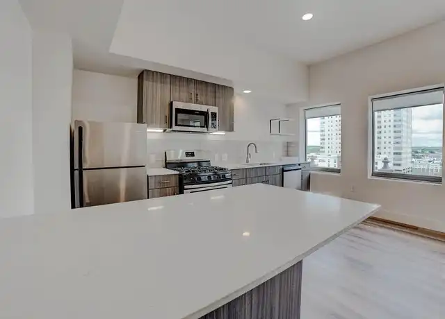 Property at The Adams - 403 S Cheyenne Ave, Tulsa, OK, 74103, 1-2 bed, 1-2 bath, [object Object]