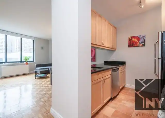 Property at 88 Battery Pl Unit 10P, New York, NY, 10280, 2 beds, 1 bath, [object Object]