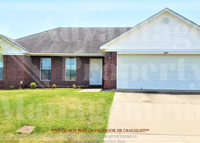 Property at 2365 Dahlia, Conway, AR, 72034, 3 beds, 2 baths, [object Object]