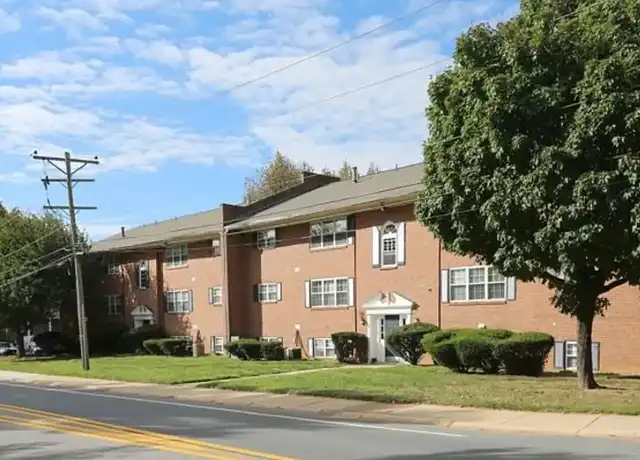 Property at Abbey Walk Apartments - 39 Abbey Ln, Newark, DE, 19711, 1-2 bed, 1 bath, [object Object]