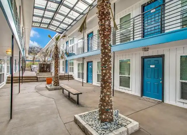 Property at 1111 S Oak St, Arlington, TX, 76010, 1 bed, 1 bath, [object Object]