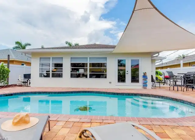 Property at 688 106th Ave N, Naples, FL, 34108, 3 beds, 2 baths, [object Object]