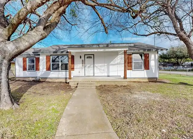 Property at 2802 N Masters Dr, Dallas, TX, 75227, 3 beds, 2 baths, [object Object]