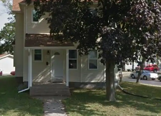 Property at 485 S Chestnut St, Platteville, WI, 53818, 3 beds, 1 bath, [object Object]