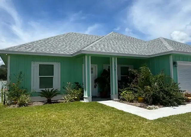 Property at 136 Breezeway Dr, Rockport, TX, 78382, 3 beds, 2 baths, [object Object]