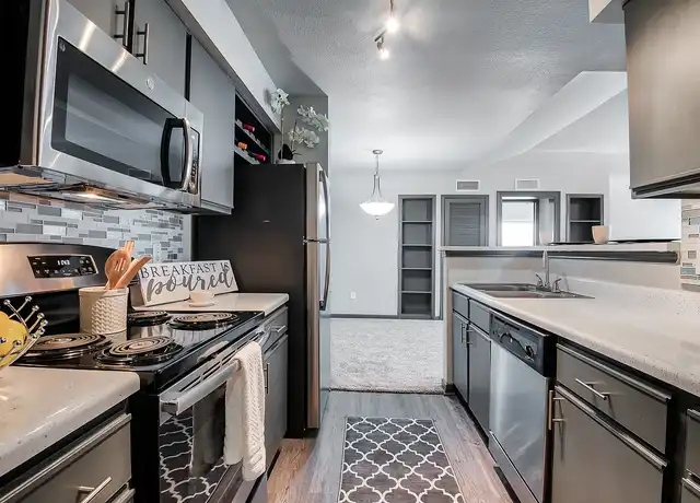 Property at Trails At Eldridge Parkway - 10000 N Eldridge Pkwy, Houston, TX, 77065, 1-2 bed, 1-2 bath, [object Object]