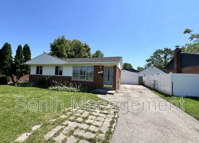 Property at 15855 W 13 Mile Rd, Southfield, MI, 48076, 3 beds, 1 bath, [object Object]