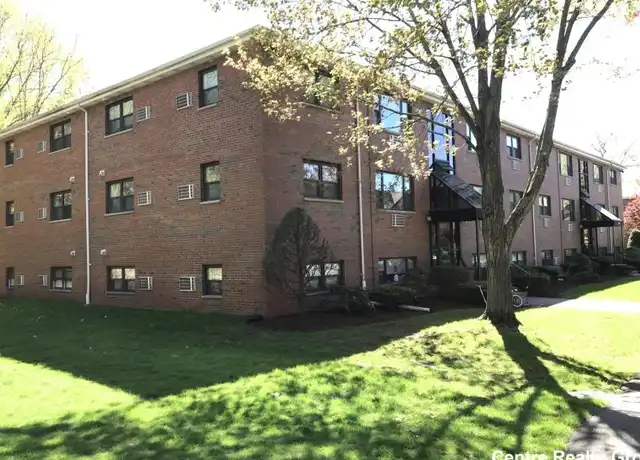 Property at 288 Grove St, Auburndale, MA, 02466, 2 beds, 1 bath, [object Object]