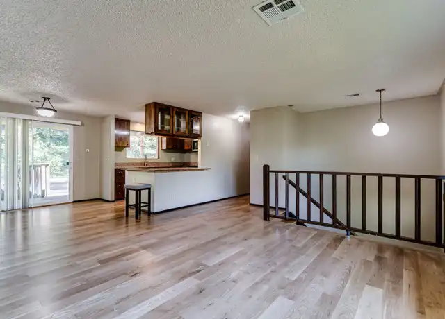 Property at 4797 Donald St, Eugene, OR, 97405, 5 beds, 2 baths, [object Object]
