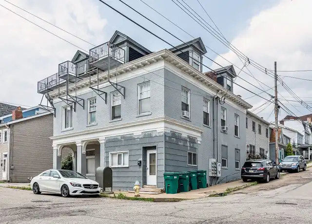 Property at 300 W Sycamore St, Pittsburgh, PA, 15211, 1 bed, 1 bath, [object Object]