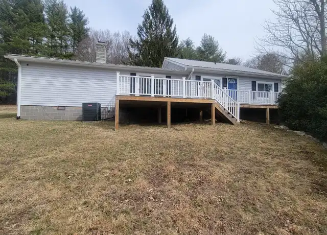 Property at 102 Banner Hill Dr, Newland, NC, 28657, 3 beds, 3 baths, [object Object]