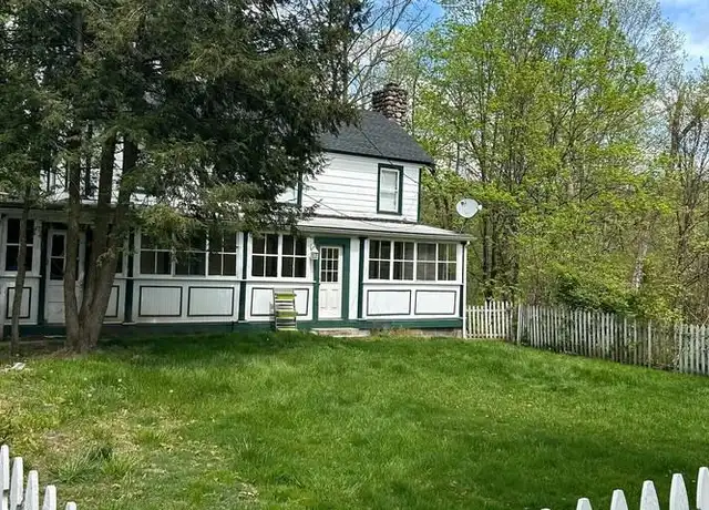Property at 54 Johnsontown Rd Unit NA, Sloatsburg, NY, 10974, 4 beds, 2 baths, [object Object]