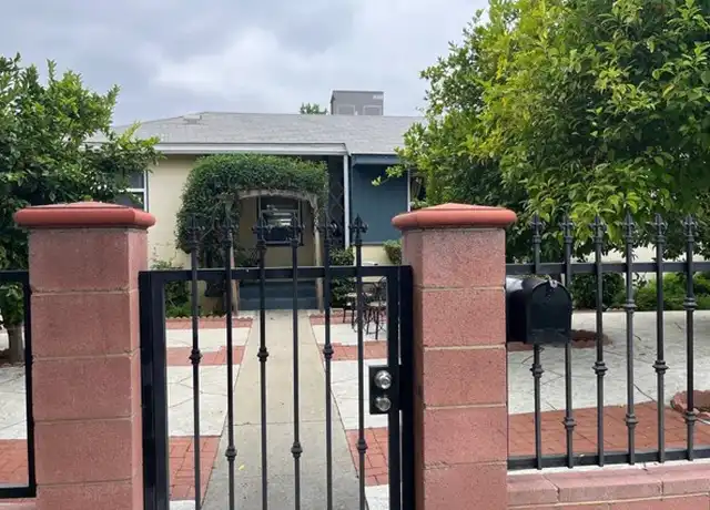 Property at 6861 White Oak Ave, Reseda, CA, 91335, 3 beds, 3 baths, [object Object]