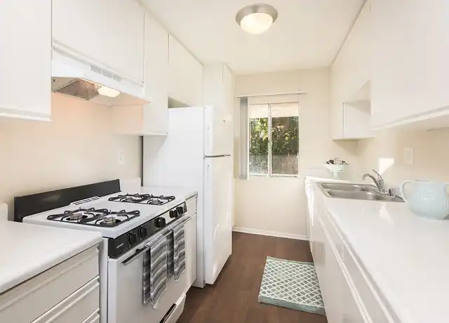 Property at Tarzana Terraces - 18601 Hatteras St, Tarzana, CA, 91356, 2-3 beds, 2 baths, [object Object]