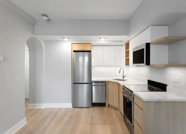 Property at 1632 W Howard St Unit 211, Chicago, IL, 60626, 0 beds, 1 bath, [object Object]