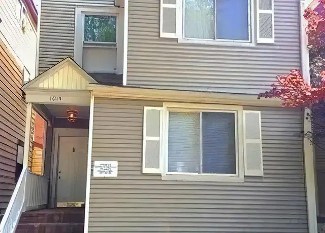 Property at 1014 Garnett Pl #2, Evanston, IL, 60201, 3 beds, 1 bath, [object Object]