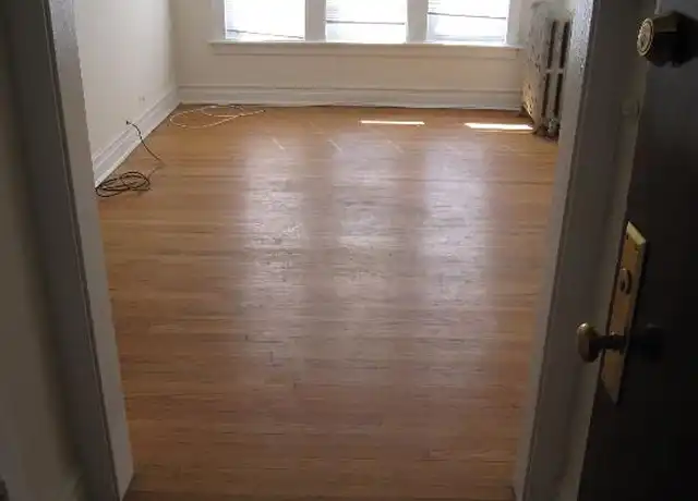 Property at 1640 W Pratt Blvd Unit 1L, Chicago, IL, 60626, 2 beds, 1 bath, [object Object]