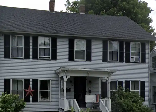 Property at 36 Elm St Unit 3, Lebanon, NH, 03766, 3 beds, 1 bath, [object Object]