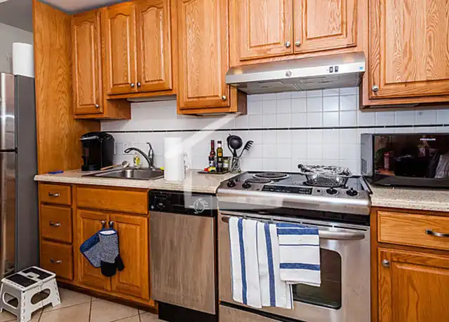 Property at 46 Garden St, Boston, MA, 02114, 2 beds, 1 bath, [object Object]
