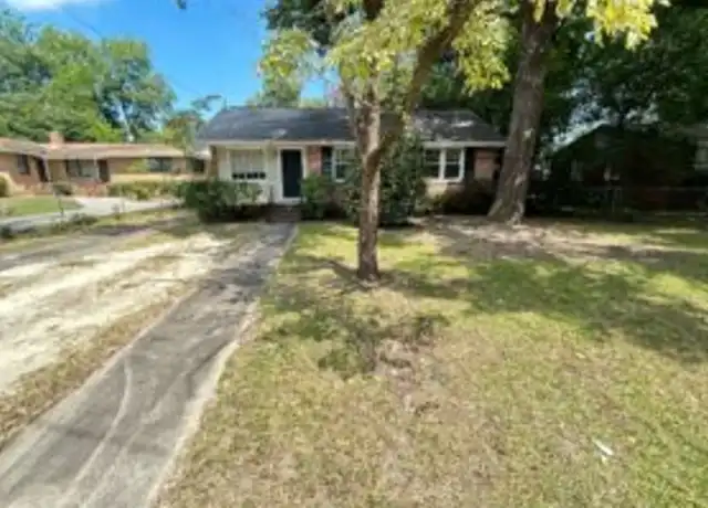 Property at 3817 Live Oak St, Columbia, SC, 29205, 3 beds, 1 bath, [object Object]