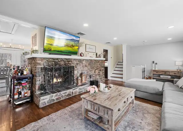 Property at 312 W Mombasha Rd, Monroe, NY, 10950, 5 beds, 2 baths, [object Object]