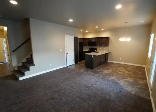 Property at 2915 N 1100 W, Layton, UT, 84041, 3 beds, 2.5 baths, [object Object]