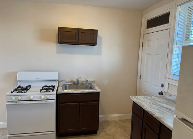 Photo of 823 S 19th Ave Unit 3N, Maywood, IL 60153