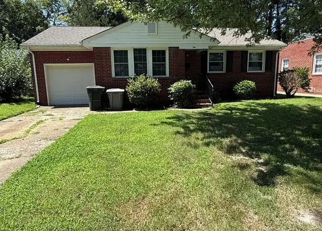 Property at 10 Fox Grove Dr, Hampton, VA, 23664, 3 beds, 1.5 baths, [object Object]