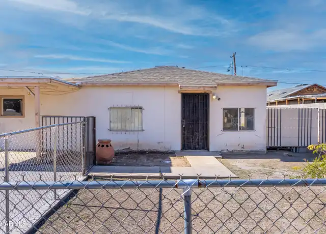 Property at 1816 N 37th Dr, Phoenix, AZ, 85009, 3 beds, 2 baths, [object Object]