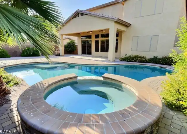 Property at 923 E Aquarius Pl, Chandler, AZ, 85249, 5 beds, 3.5 baths, [object Object]