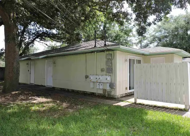 Property at 130 E 9 Mile Rd Unit 17, Pensacola, FL, 32534, 2 beds, 1 bath, [object Object]